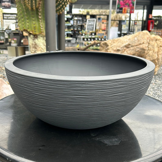 White and Graphite round pot