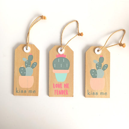 Small cactus wooden board